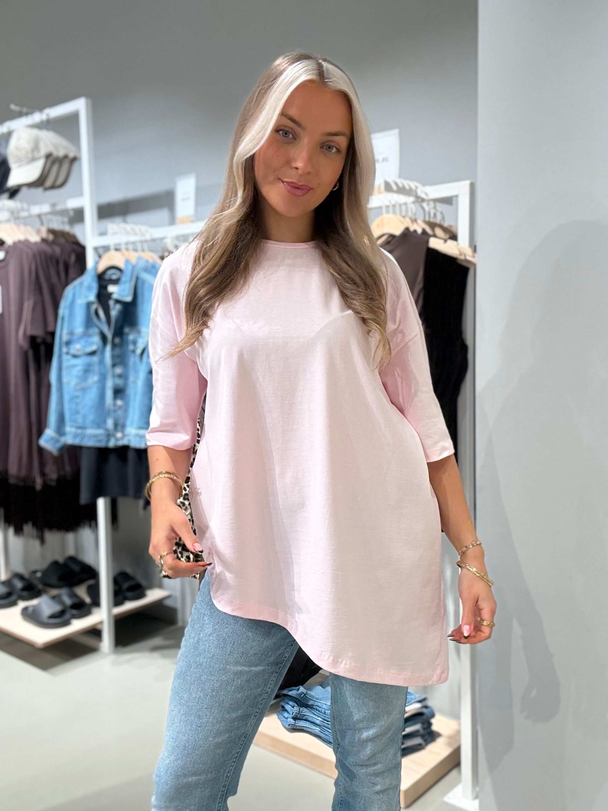 VIULIERA T-shirt - Cherry Blossom